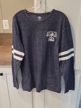 Graphic Long-Sleeve Crewneck Sweatshirt in Navy